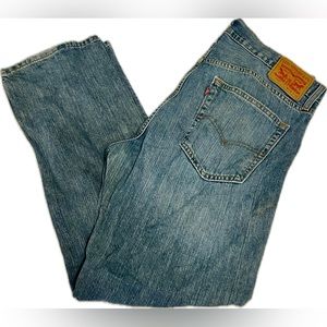 Men’s Levi Jeans